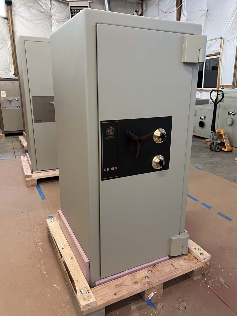 Chubb Bankers Treasury 5520 (Sold) - Image 3